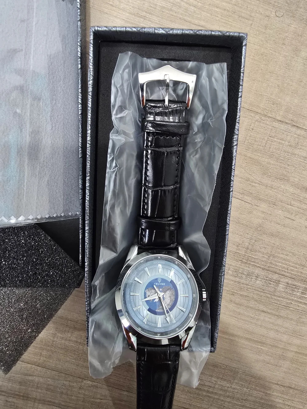 Men's World Time Leather Strap Authomatic Watch - Black/Blue